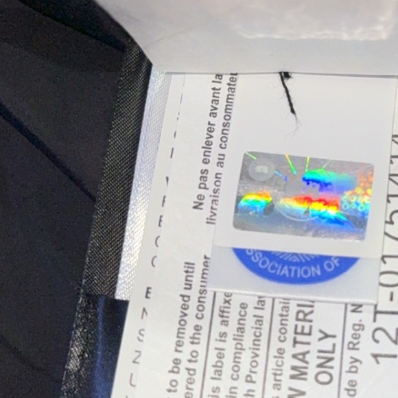 Canada Goose Wyndham Parka - Picture 6 of 6